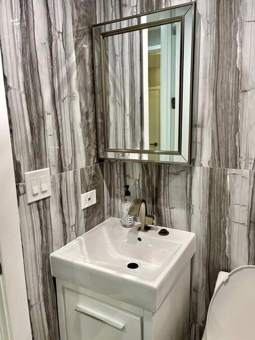 Cozy In Bronx With Good Bedrooms Appartamento